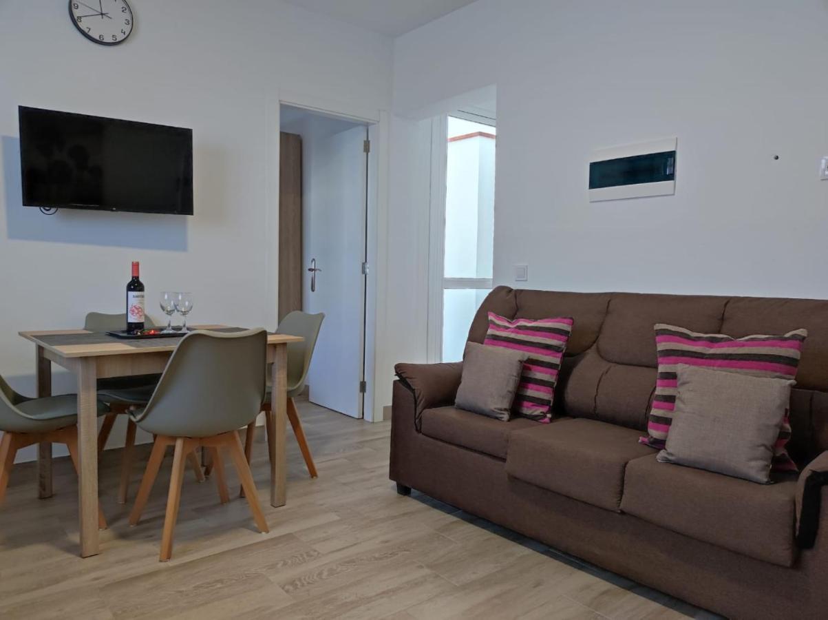 이코드레로스비노스 Casa Piramide 3. Terraza Wifi Y Parking Privado 빌라 외부 사진