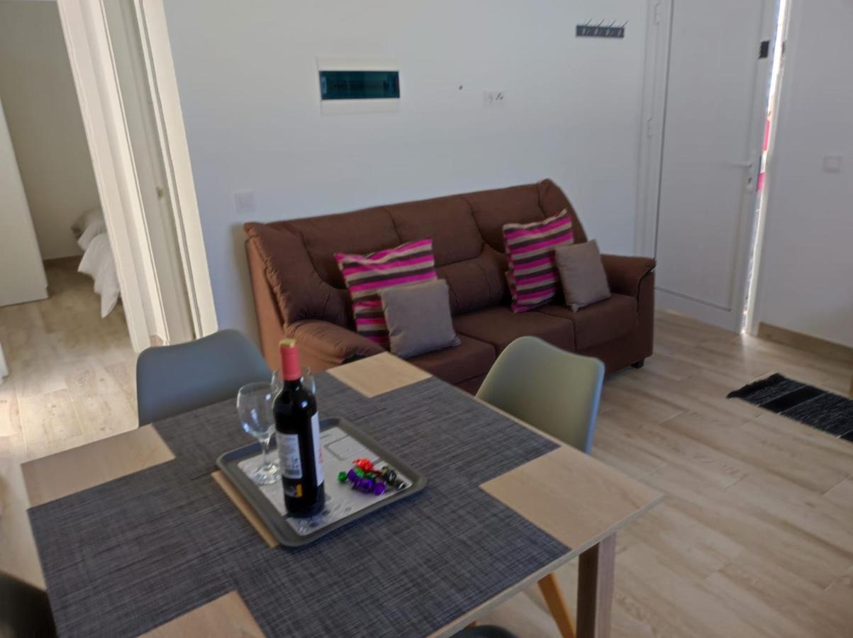 이코드레로스비노스 Casa Piramide 3. Terraza Wifi Y Parking Privado 빌라 외부 사진