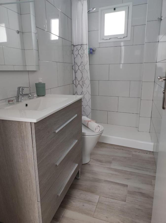 이코드레로스비노스 Casa Piramide 3. Terraza Wifi Y Parking Privado 빌라 외부 사진