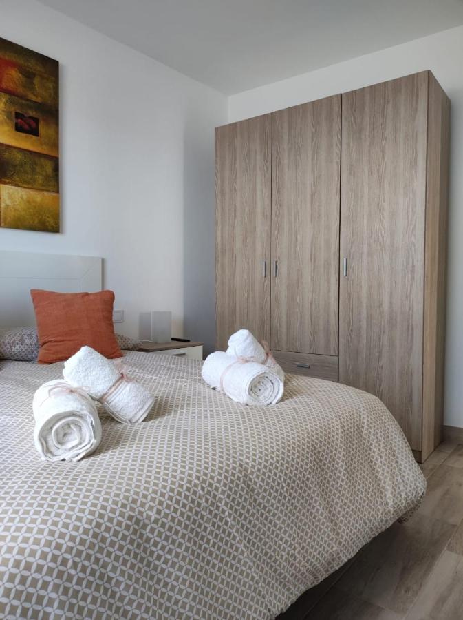 이코드레로스비노스 Casa Piramide 3. Terraza Wifi Y Parking Privado 빌라 외부 사진