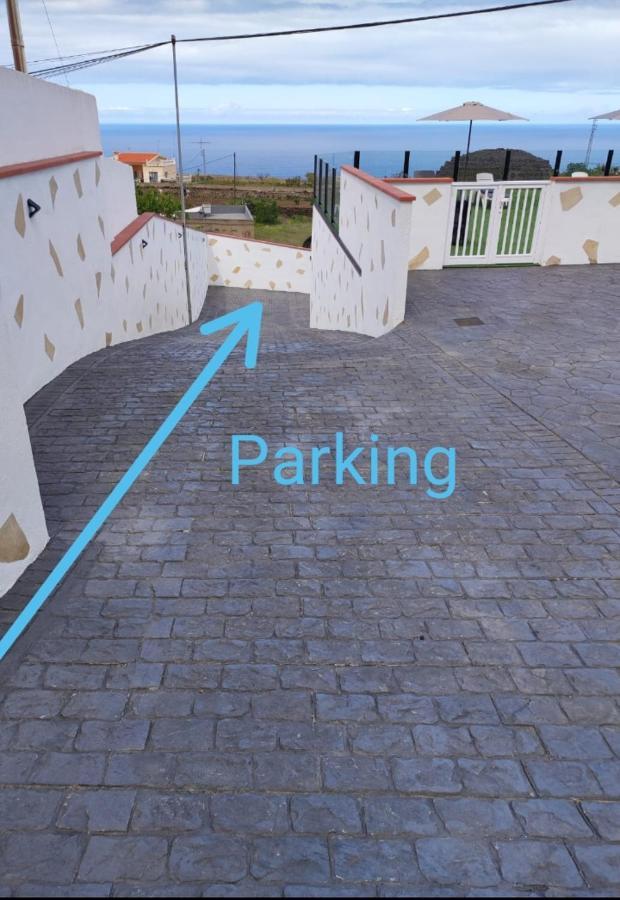 이코드레로스비노스 Casa Piramide 3. Terraza Wifi Y Parking Privado 빌라 외부 사진